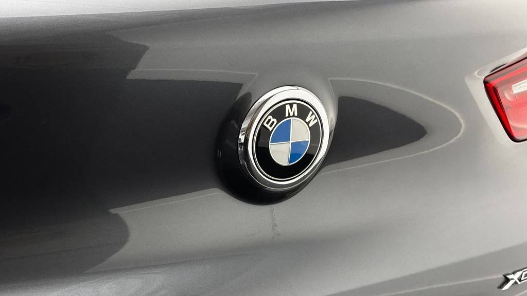 Used 2019 Gray BMW xDrive28i image 9