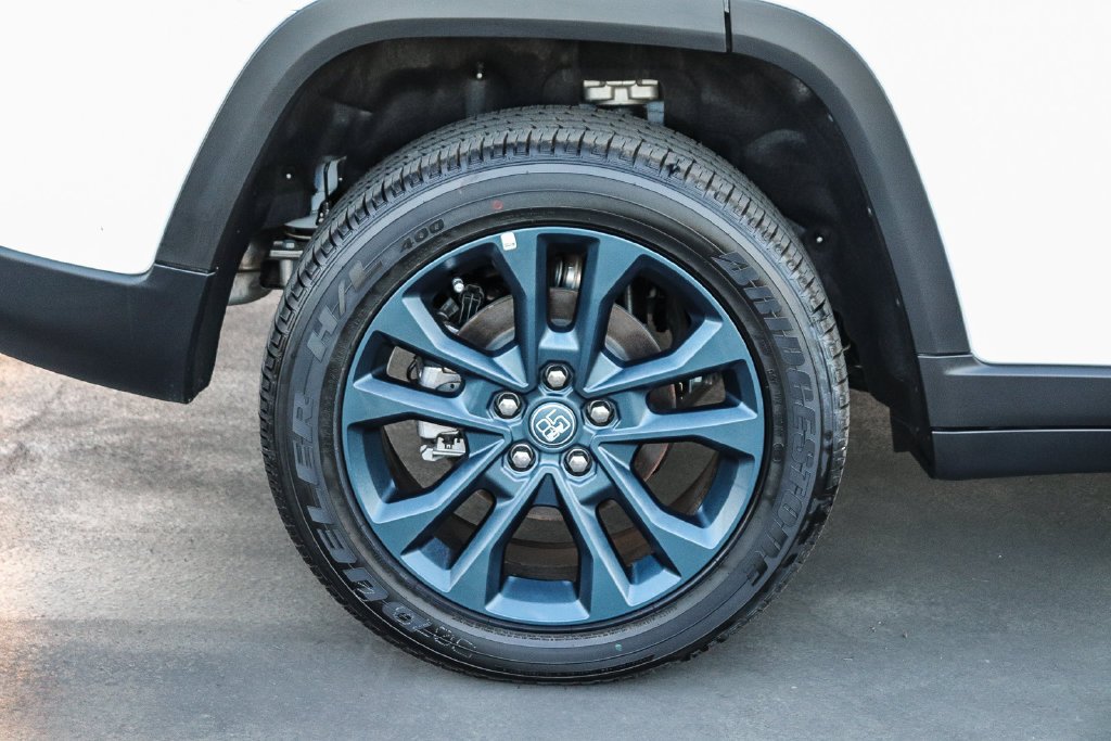 New 2026 Bright White Clearcoat Jeep 85th Anniversary Edition image 12