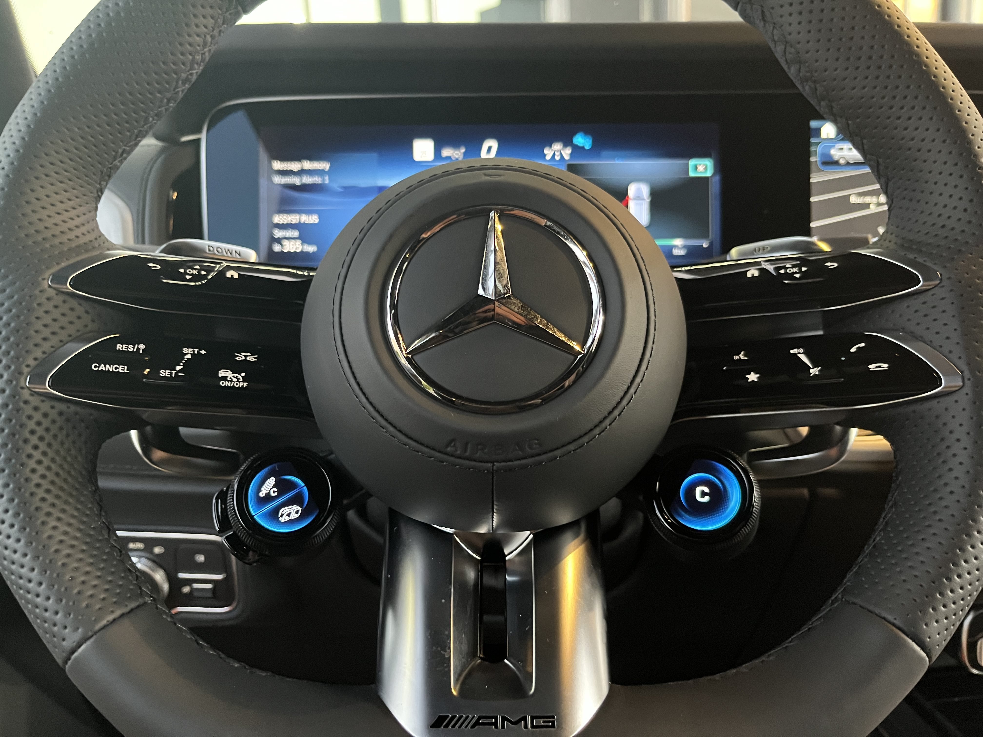 New 2027 MANUFAKTUR Sintered Bronze Magno Mercedes-Benz AMG® G 63 image 24