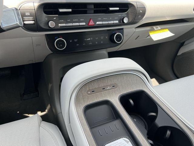 New 2026 Black Hyundai Blue SEL 7P image 20
