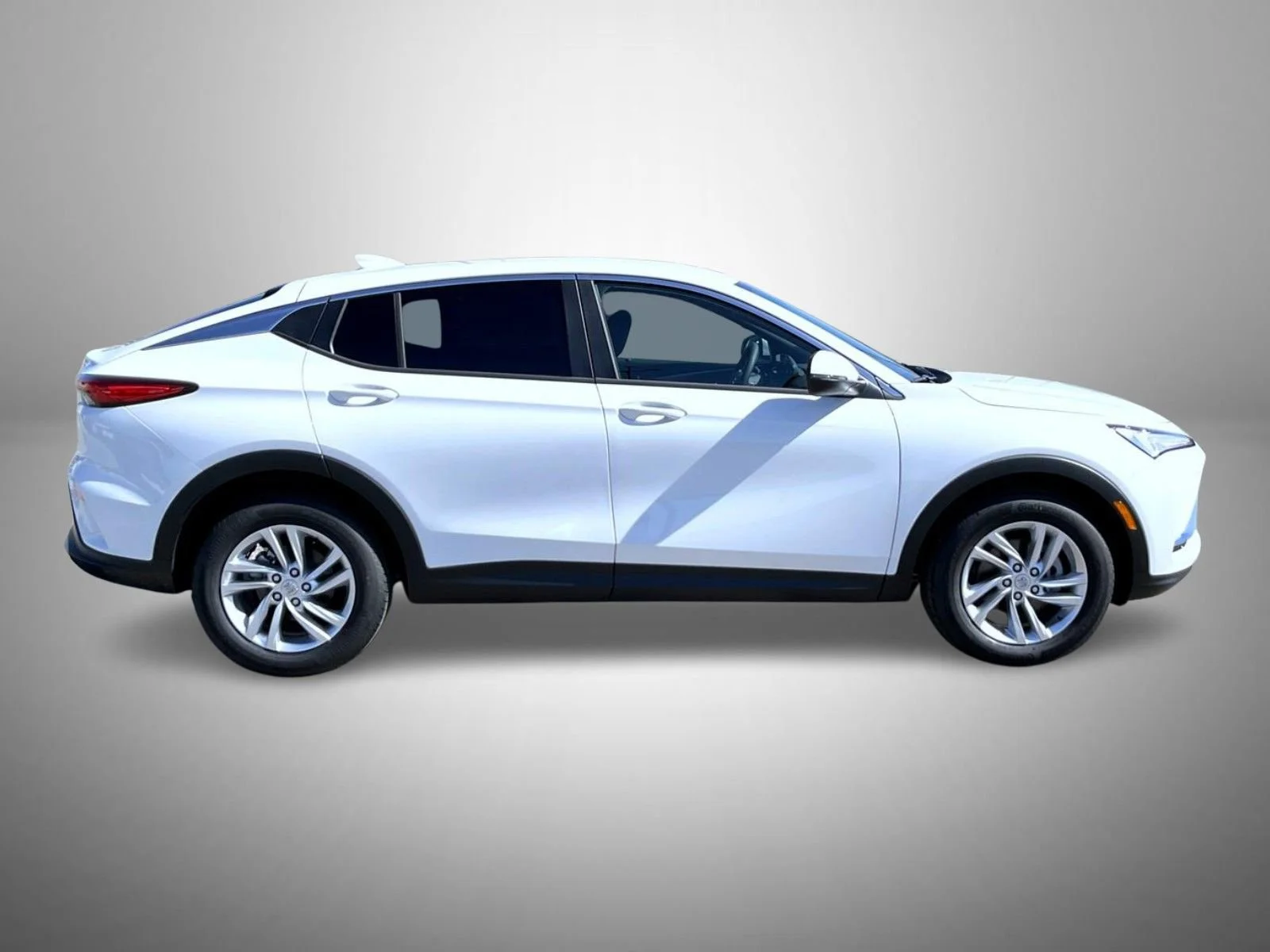 New 2026 Summit White Buick Preferred image 4