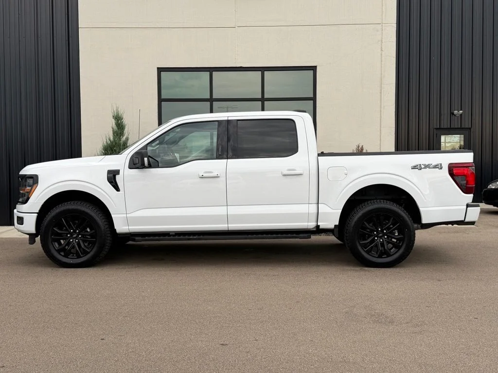 Used 2024 White Ford XLT image 2