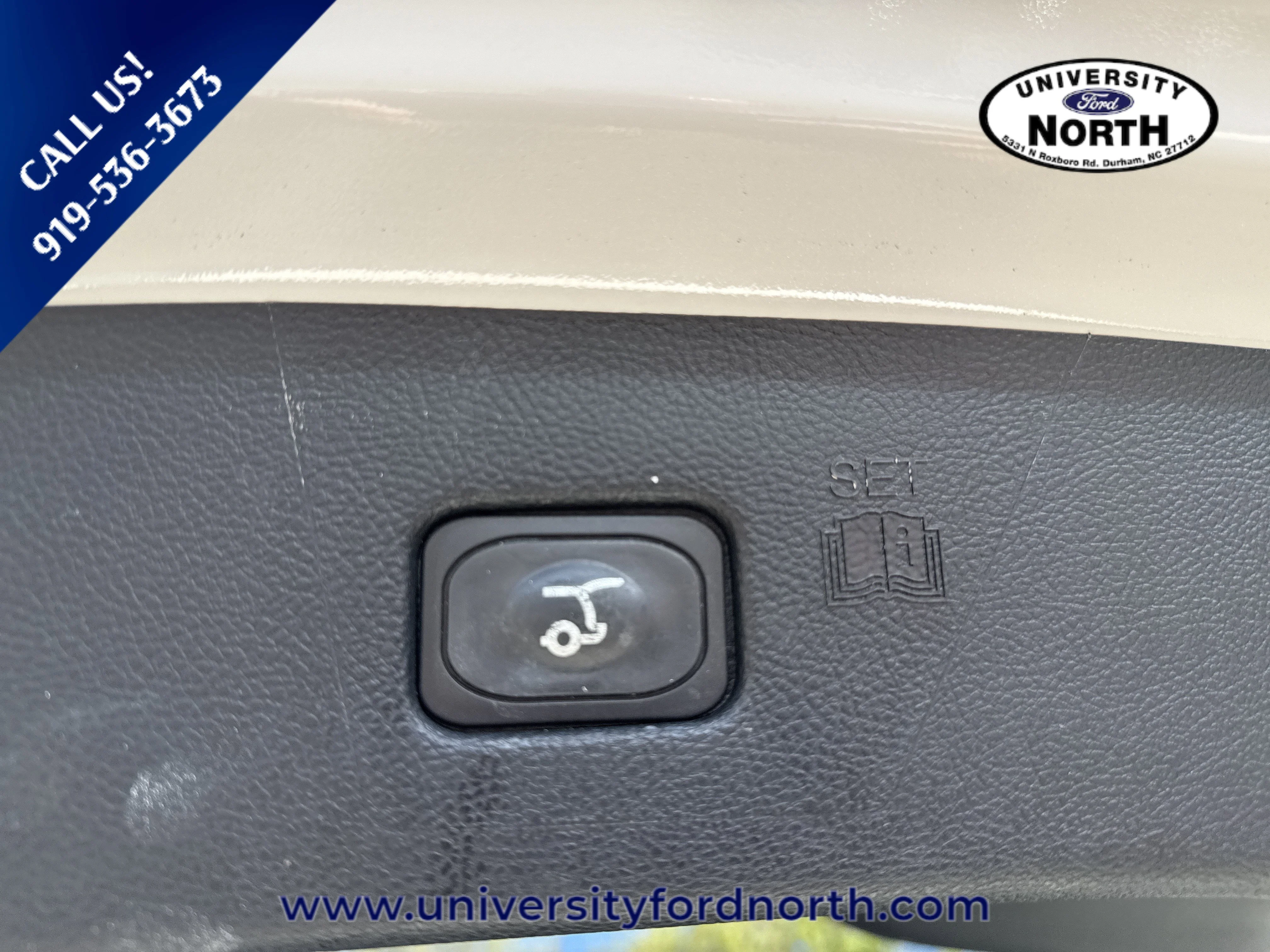 Used 2022 White Metallic Ford ST Line image 46