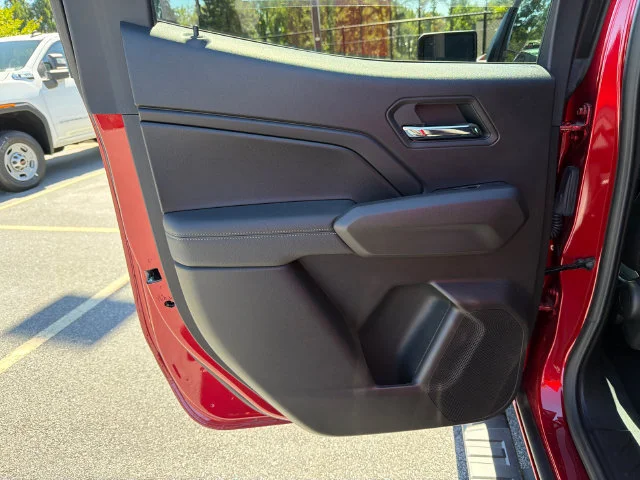 Used 2025 Volcanic Red Tintcoat GMC Elevation image 21