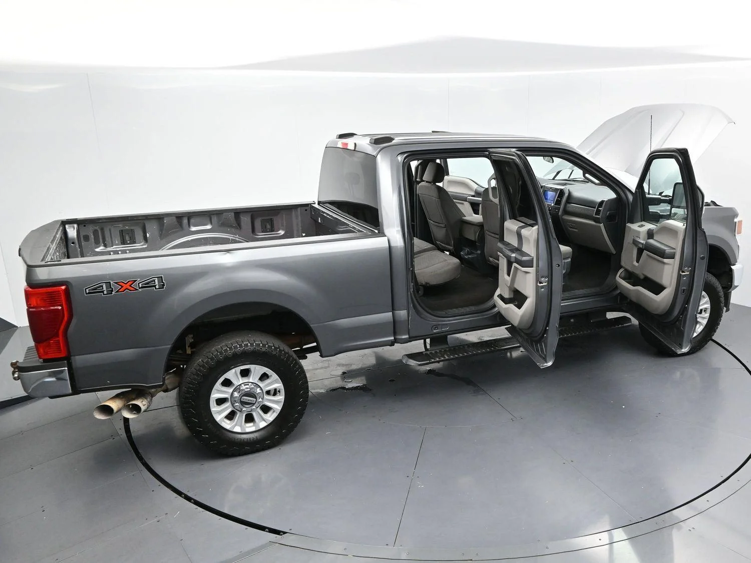 Used 2022 Carbonized Gray Ford XLT image 36