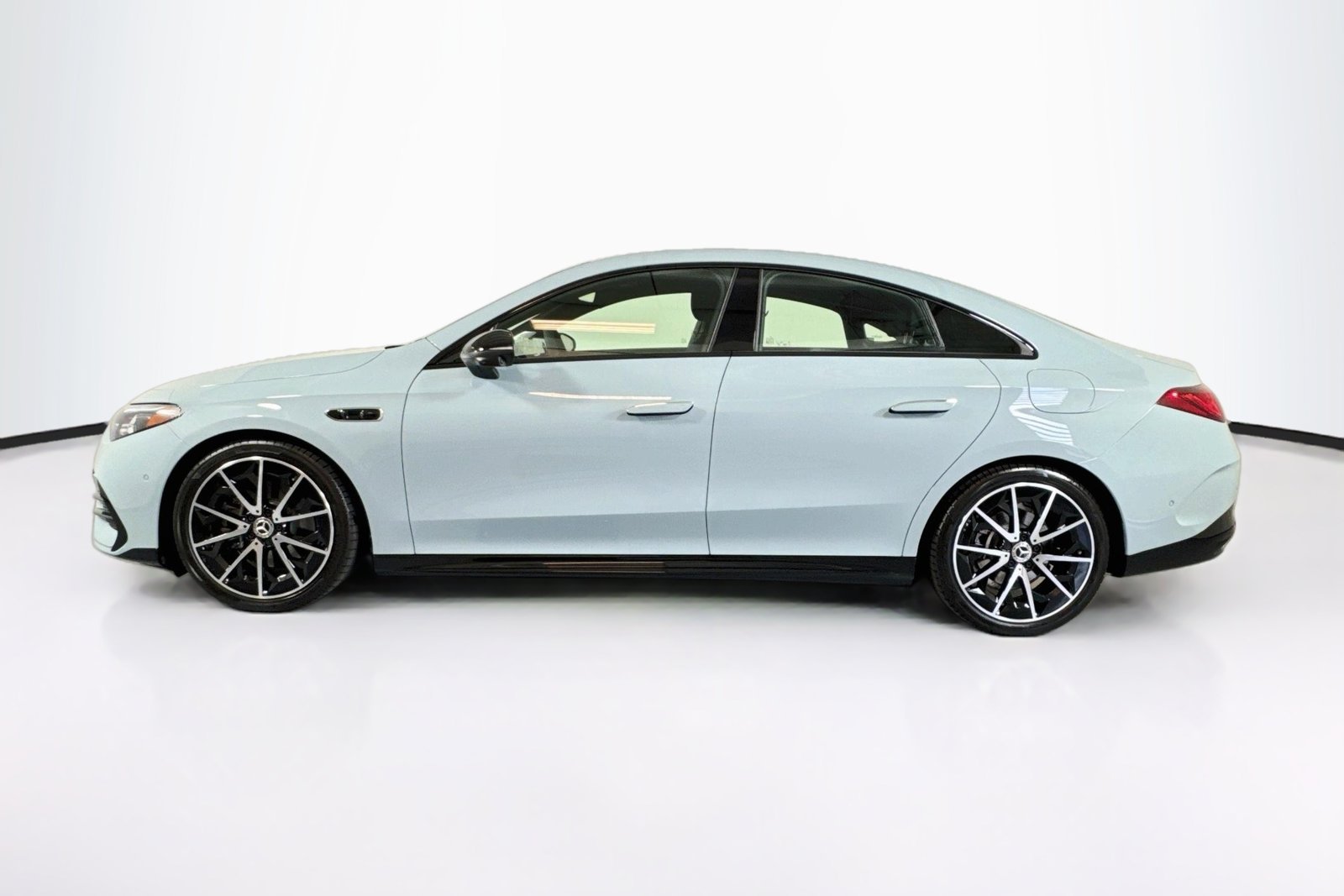 New 2027 Liquid Crystal Green Mercedes-Benz CLA 220 Hybrid image 8