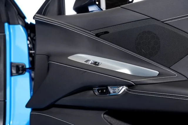 Used 2021 Rapid Blue Chevrolet Stingray image 54