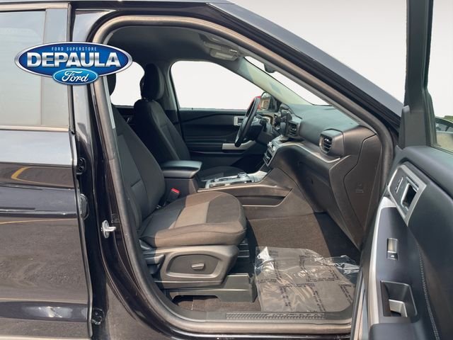 Used 2024 Black Metallic Ford XLT image 19