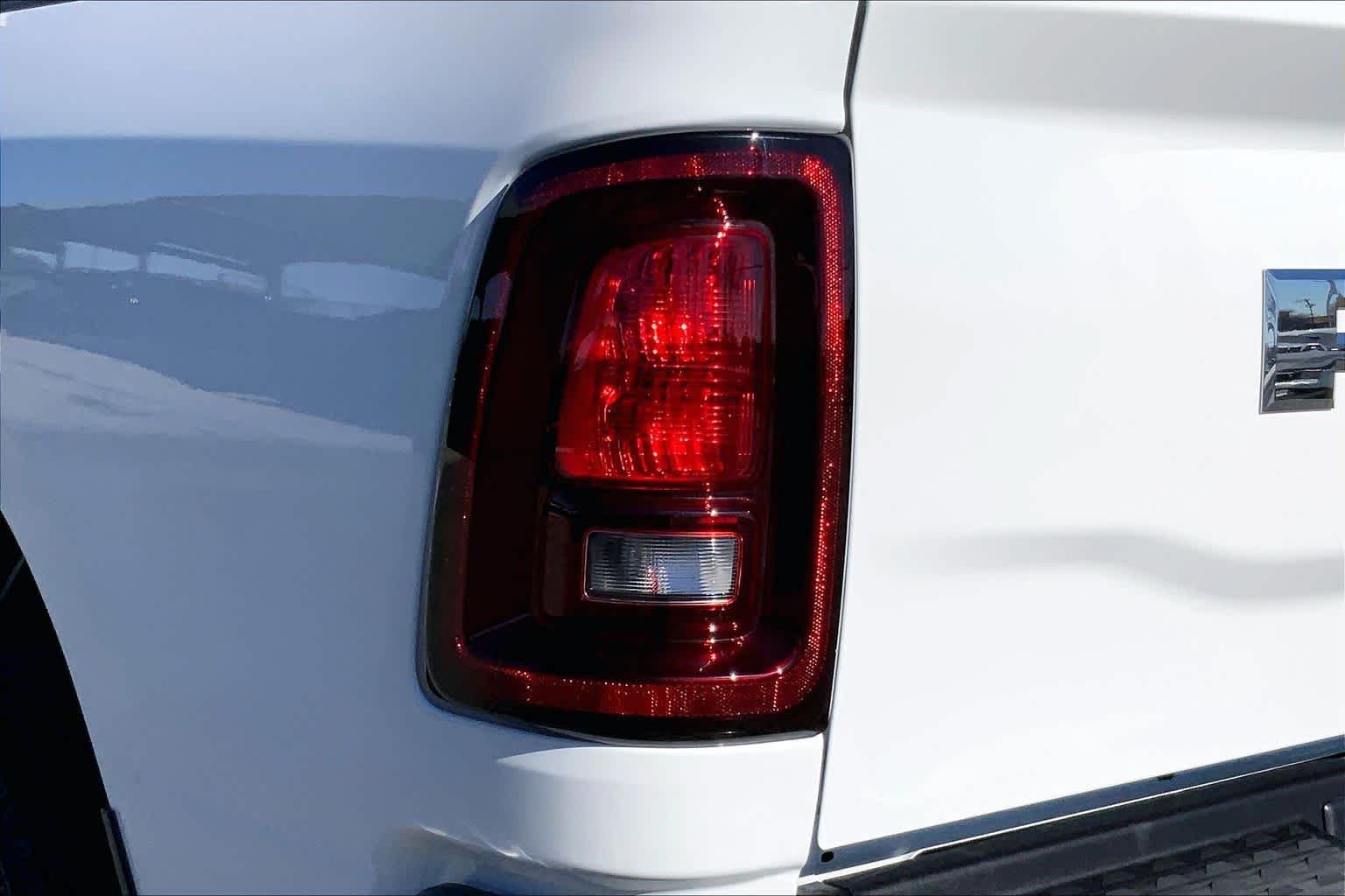 New 2026 Bright White Clear-Coat Exterior Paint RAM Tradesman image 11