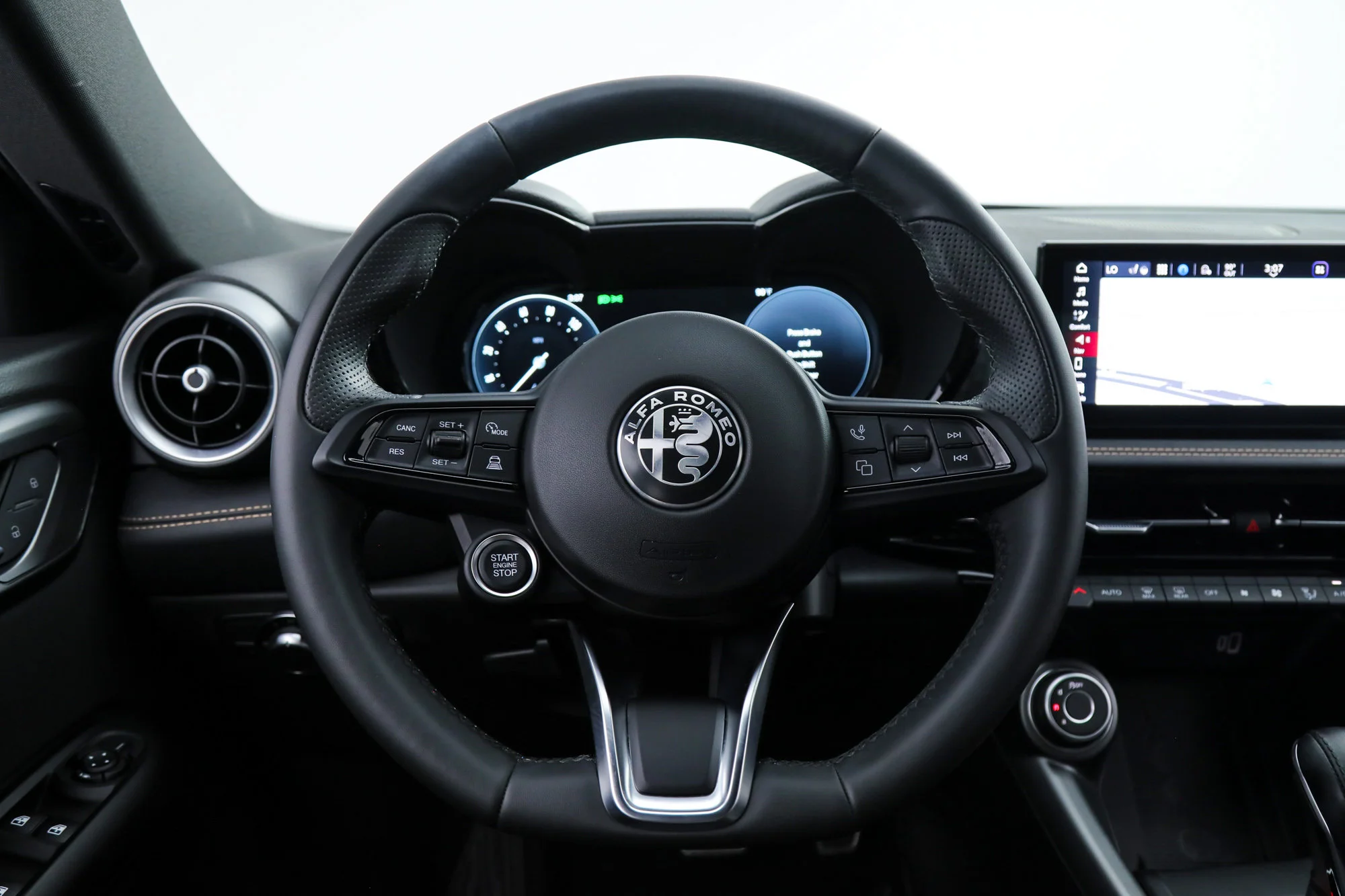 2025 Alfa Romeo Tonale Base - Photo 18