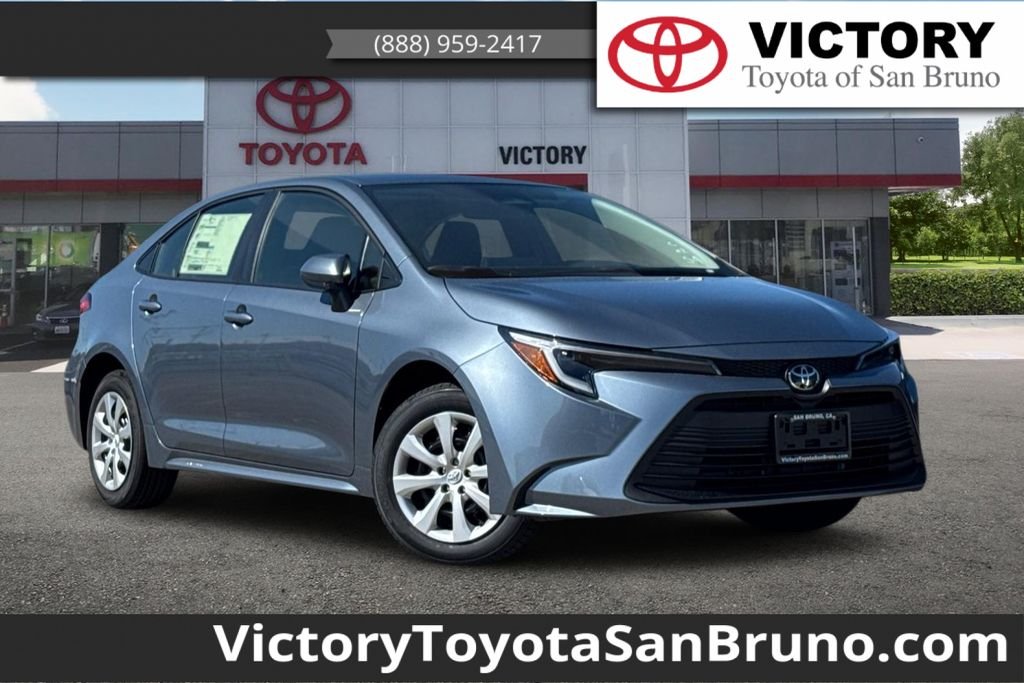 2026 Toyota Corolla Hybrid LE photo 2