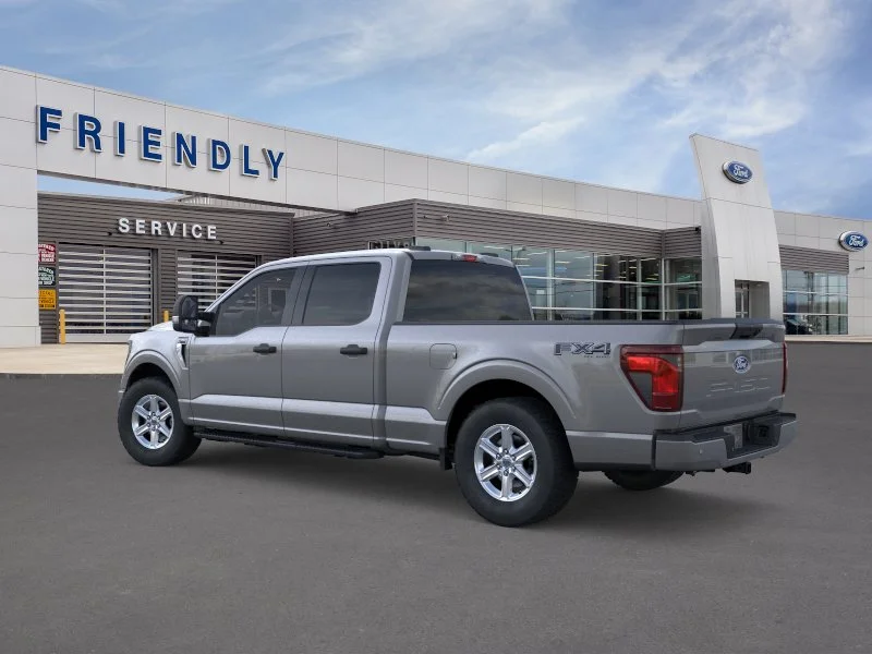 New 2026 Carbonized Gray Metallic Ford XLT image 4