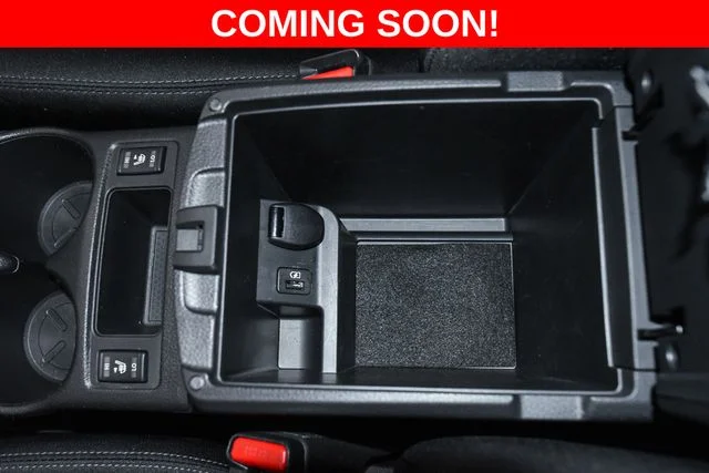 Used 2020 Silver Nissan S image 34