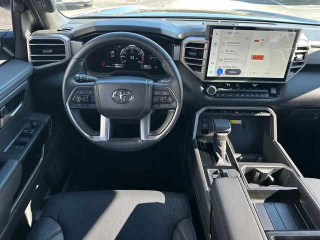 2025 Toyota Tundra Limited - Photo 10