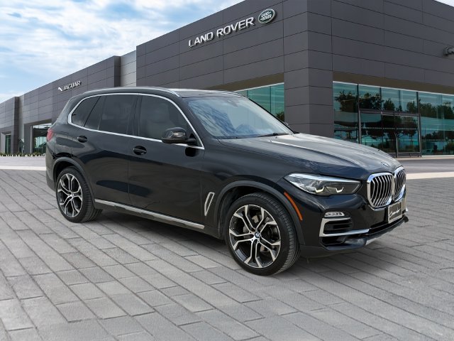 Used 2021 Black BMW sDrive40i image 7