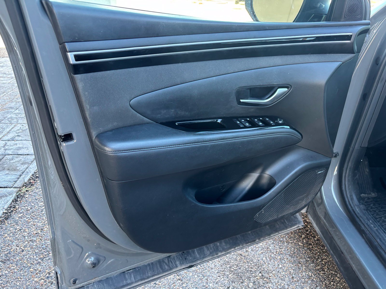 Certified Used 2023 Gray Hyundai Limited image 9
