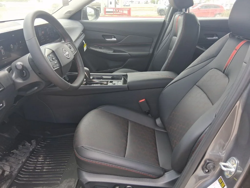 New 2026 Gray Nissan SR image 23