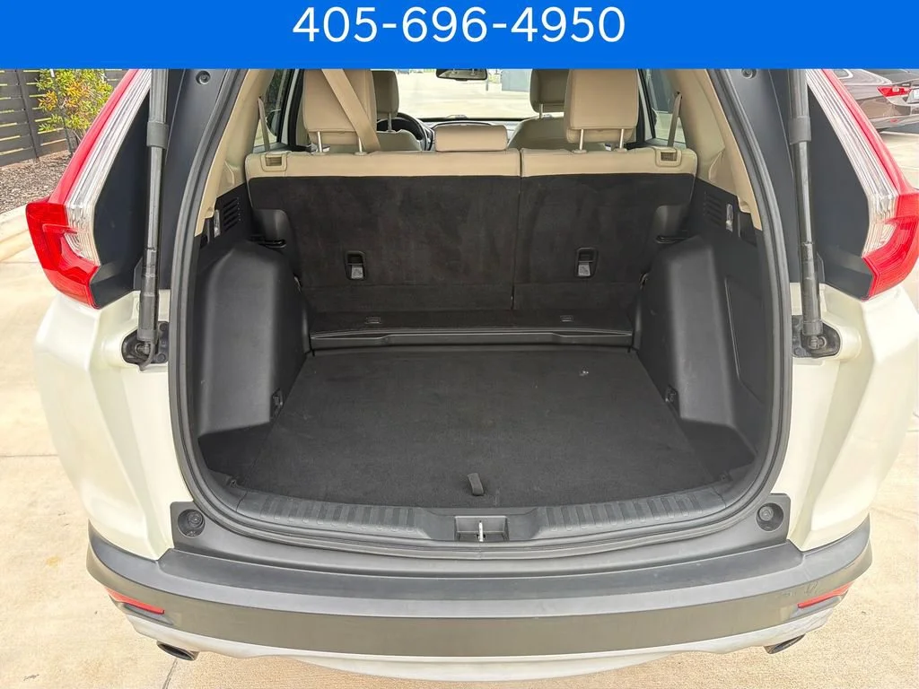 Pre-Owned 2017 Honda CR-V Touring