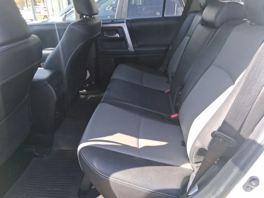 Used 2018 White Toyota SR5 Premium image 15