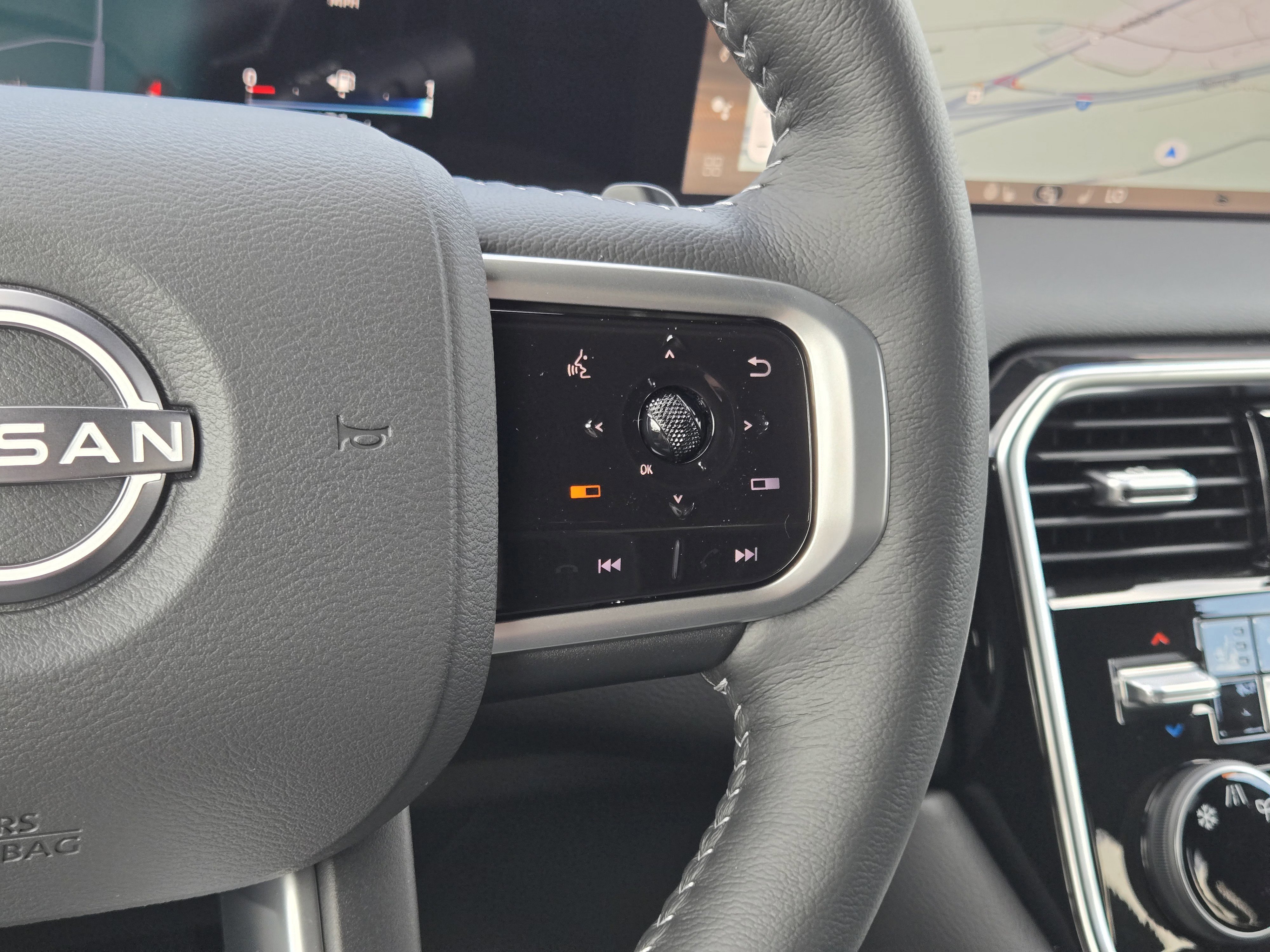 2026 Nissan Armada SL - Photo 15