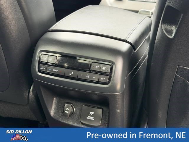 Used 2020 Hyper White Hyundai Limited image 19
