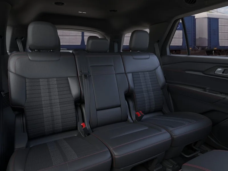 New 2026 Rapid Red Metallic Tinted Clearcoat Ford ST-Line image 11
