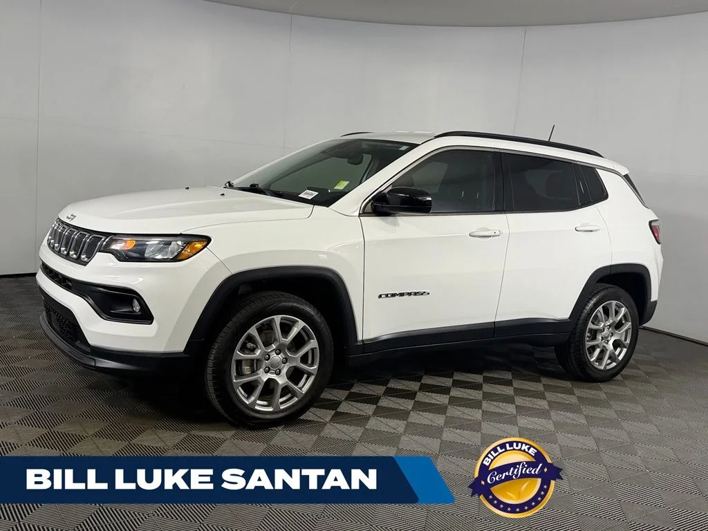 Certified Used 2022 White Jeep Latitude Lux image 1
