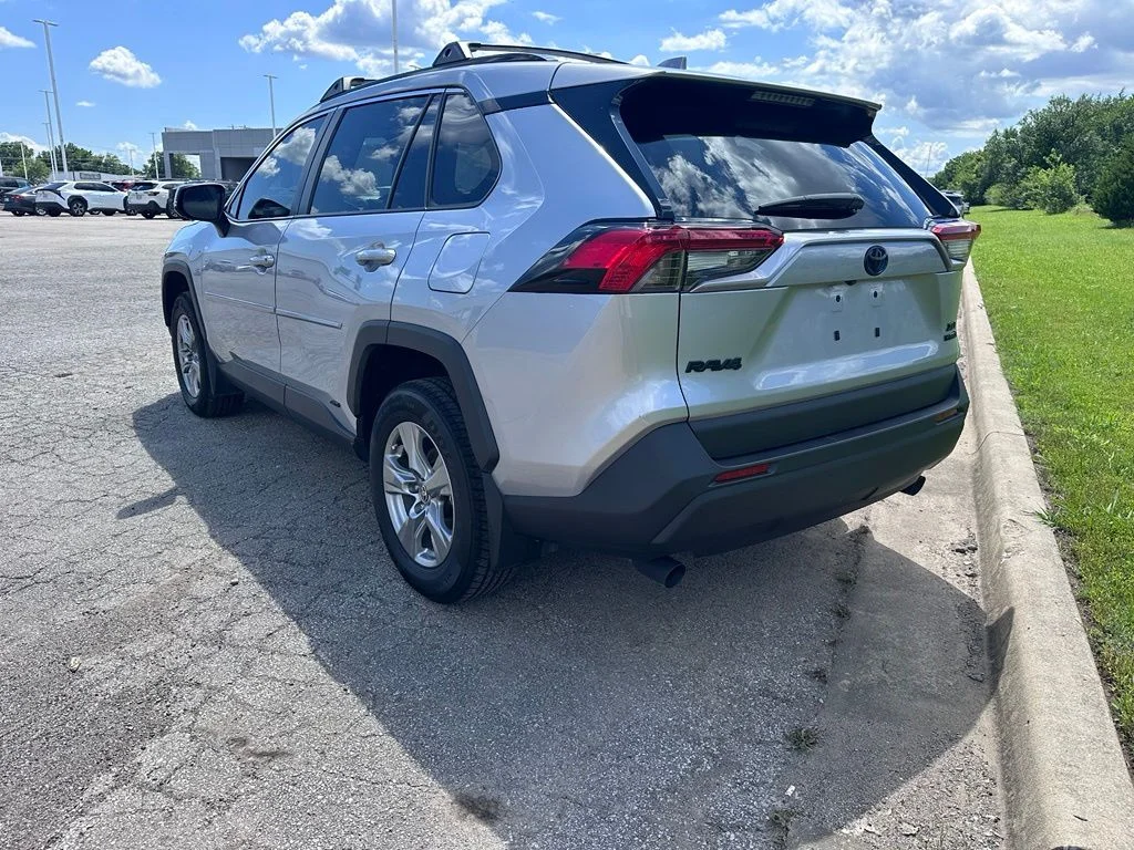 Used 2024 Silver Toyota XLE image 8