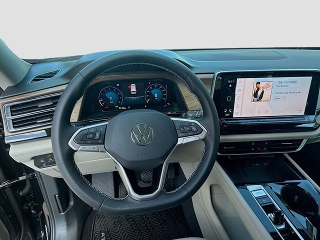 2026 Volkswagen Atlas SE w/Tech - Photo 10