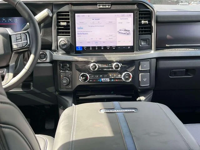 New 2027 Agate Black Metallic Ford F-350® Platinum® image 14