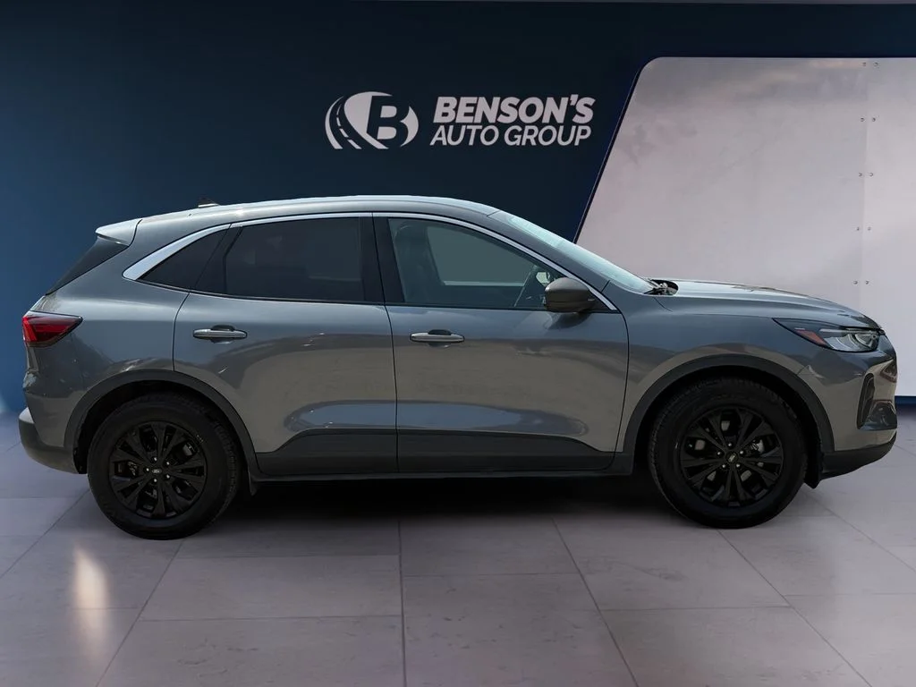 Used 2024 Gray Ford Active image 4