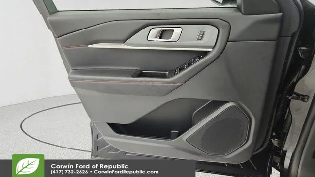 Certified Used 2026 Black Metallic Ford ST-Line image 22