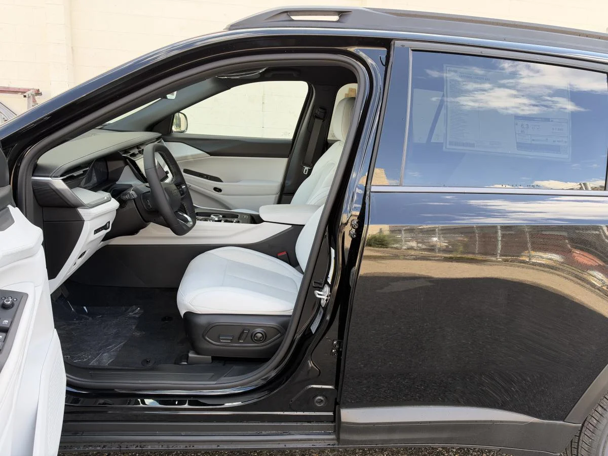 New 2026 Black Jeep Laredo image 12