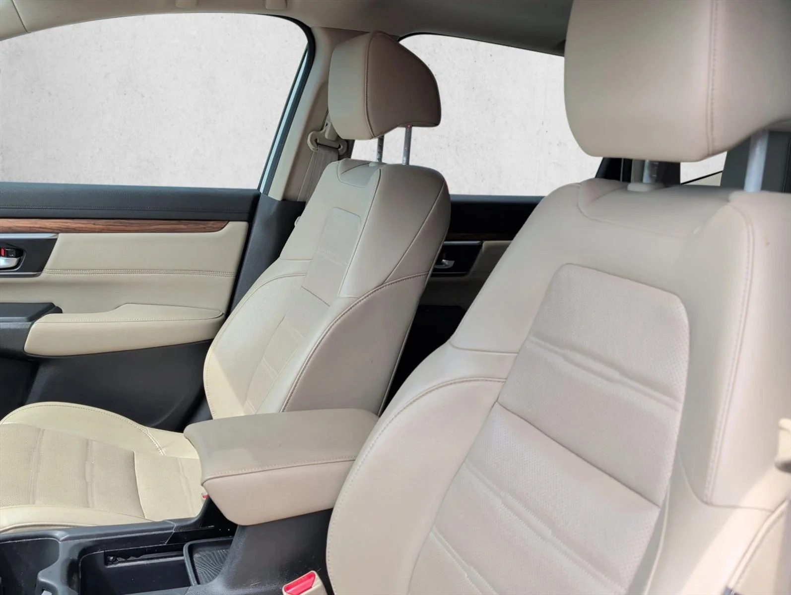Used 2018 White Honda EX-L image 11