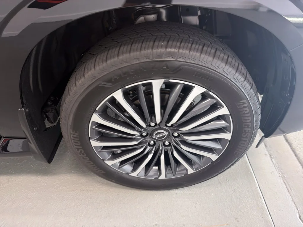 New 2026 Super Black Nissan Platinum Reserve image 4