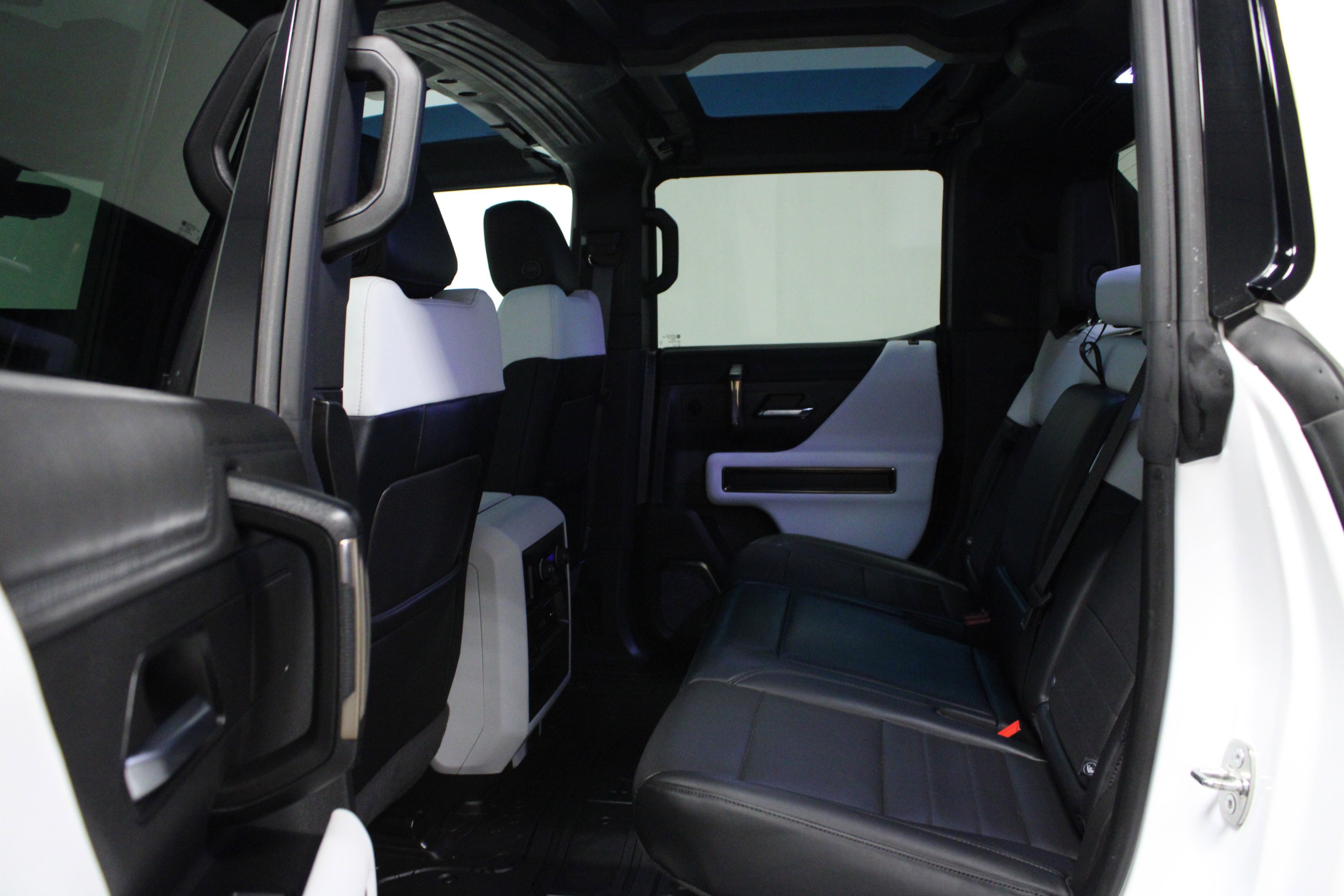 Used 2023 Interstellar White GMC 3X image 13