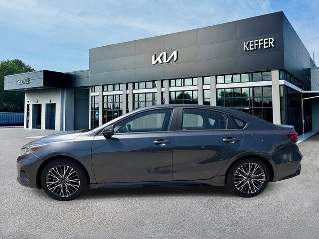 Certified Used 2023 Gray Kia GT-Line image 5
