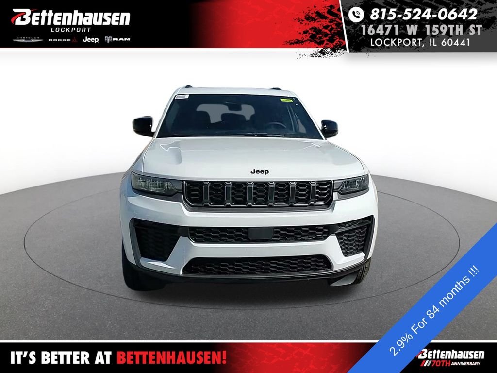 New 2026 White Jeep Altitude image 3
