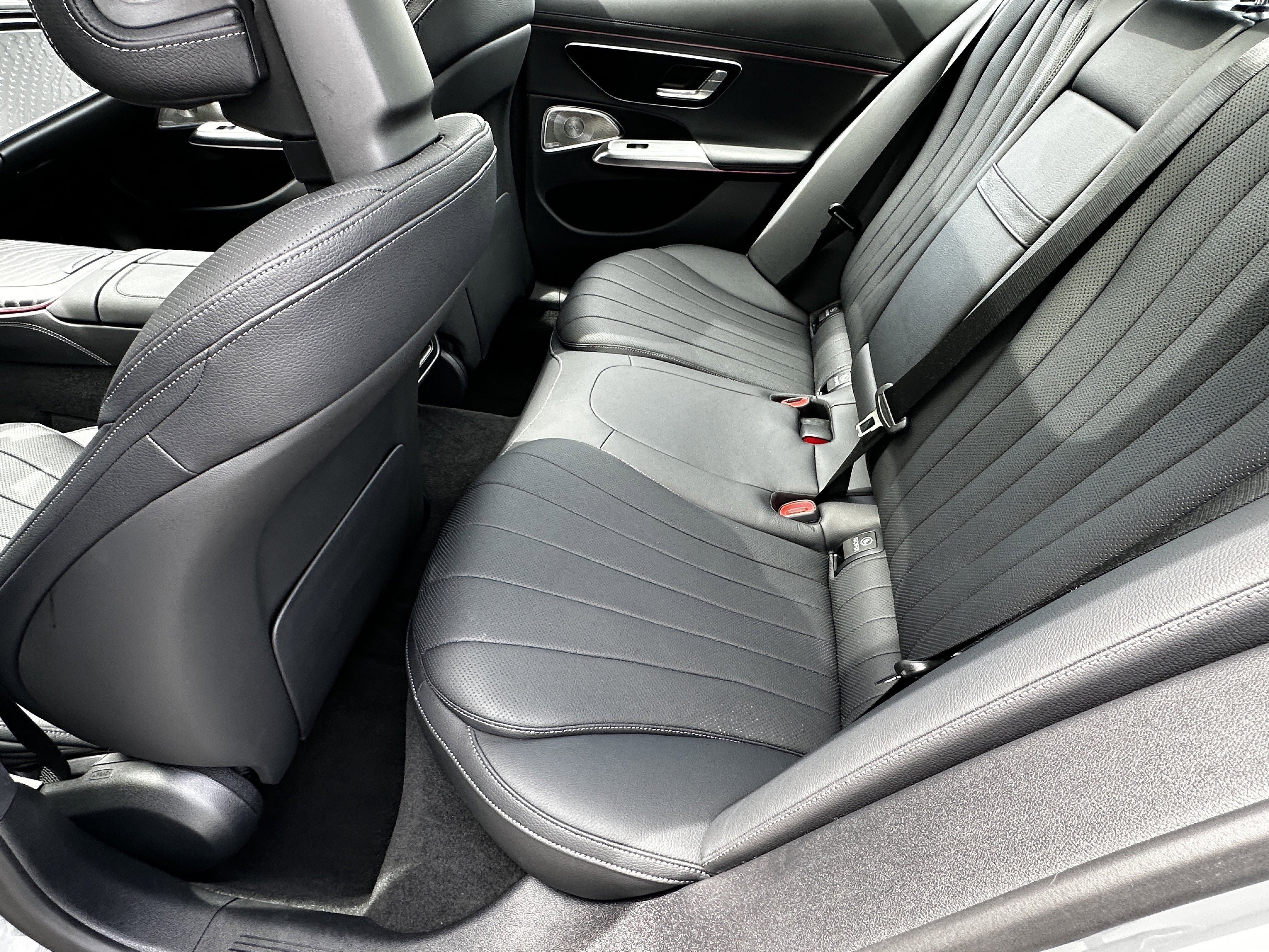 Certified Used 2025 Gray Mercedes-Benz E 350 image 24