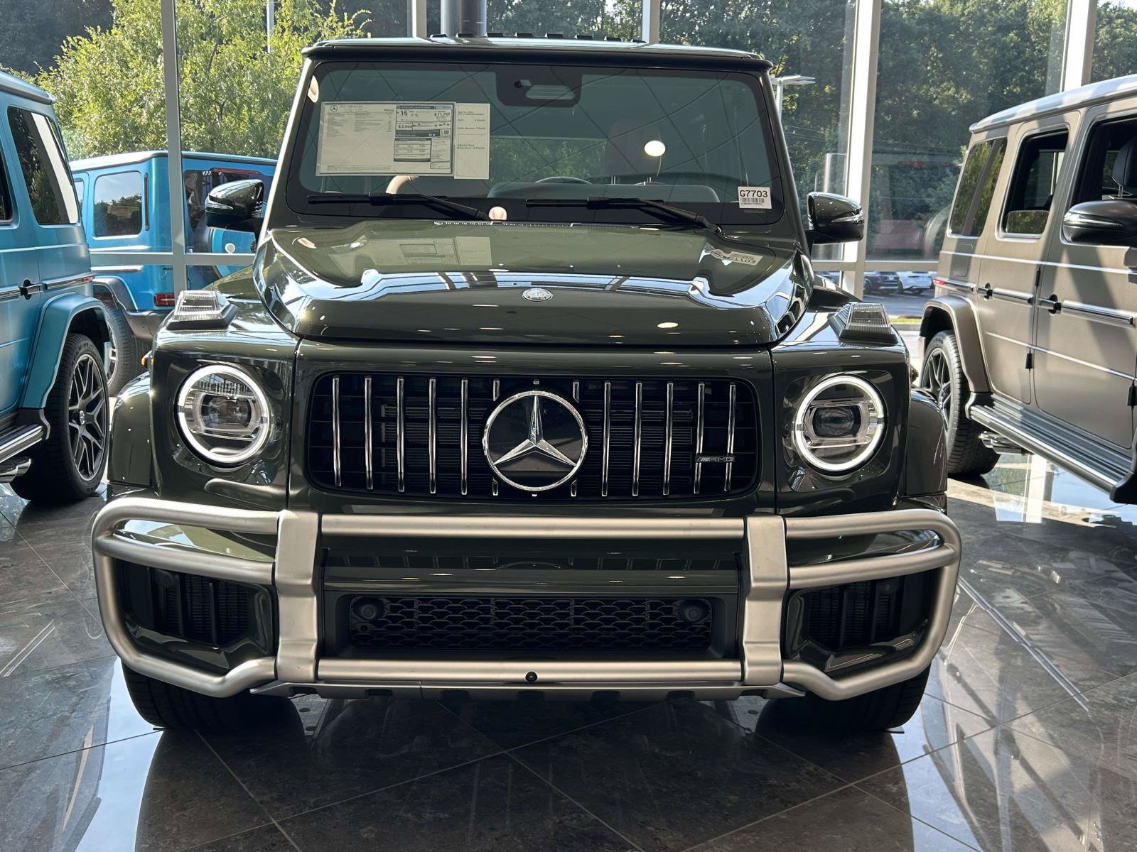 New 2027 MANUFAKTUR customer request glossy paint finish Mercedes-Benz AMG® G 63 SUV image 7