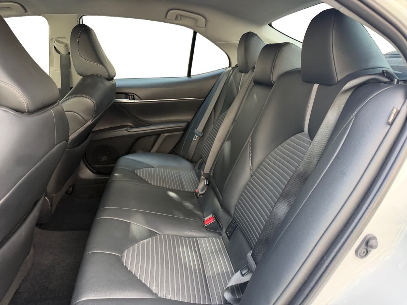 Used 2024 Ice Cap Toyota SE image 16