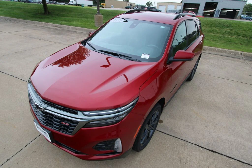 Used 2022  Chevrolet RS image 18