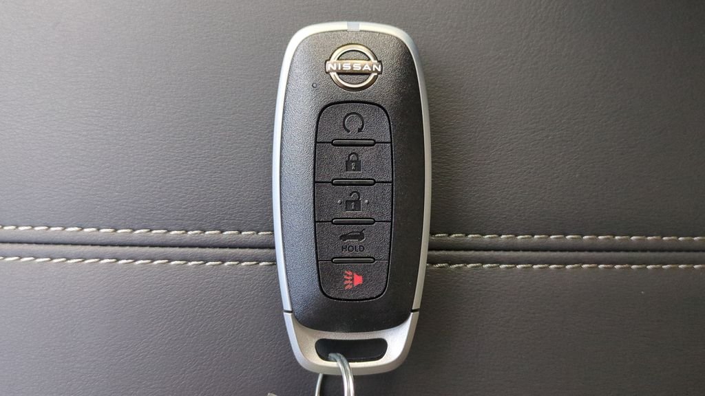 New 2026 Baltic Teal Pearl Nissan Platinum image 23