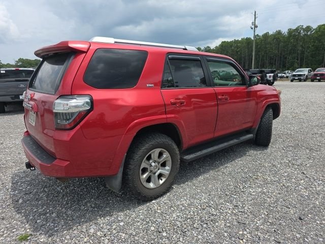 Used 2018 Barcelona Red Metallic Toyota SR5 image 4