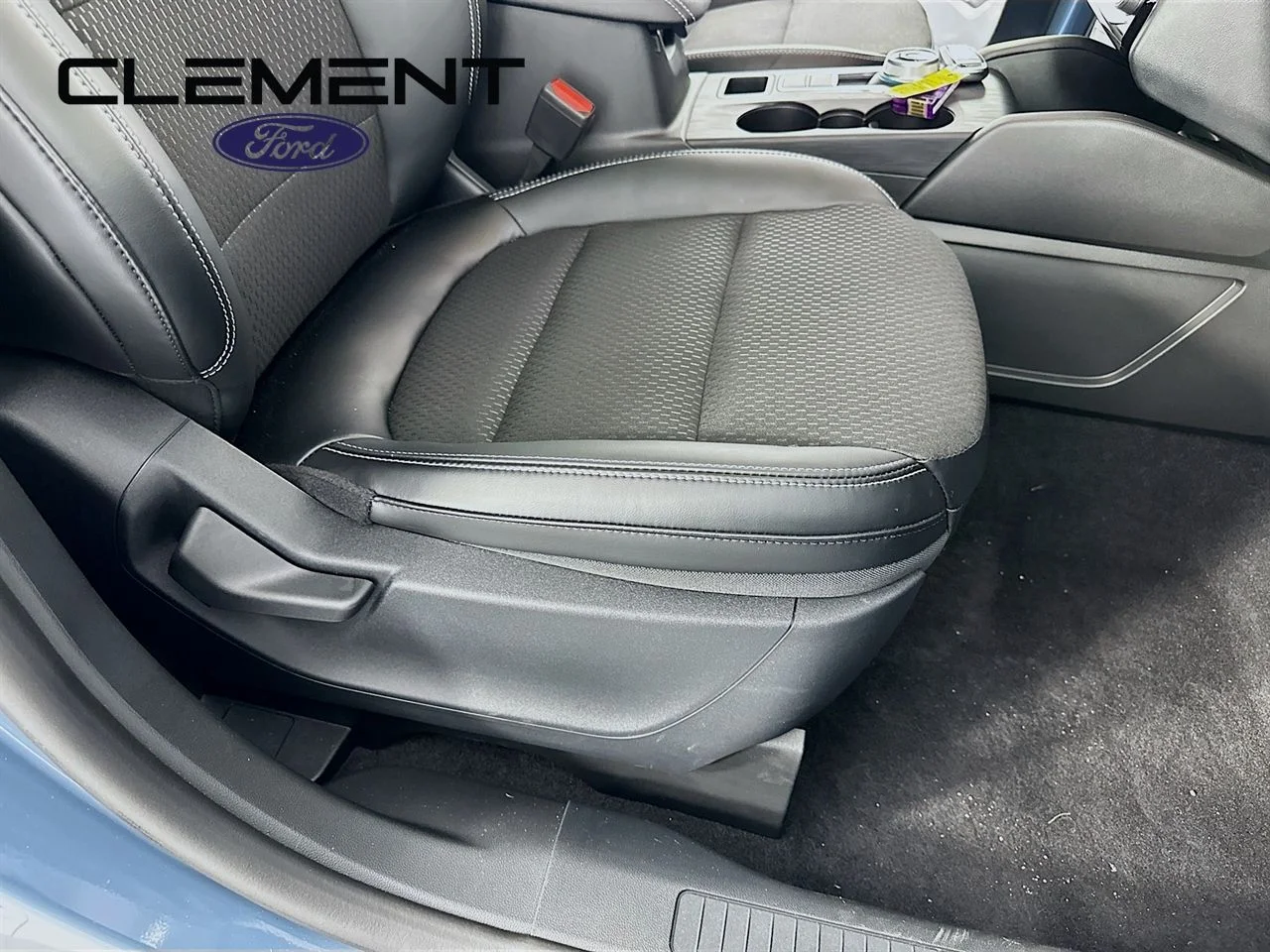 2025 Ford Escape Plug-in hybrid PHEV - Photo 30