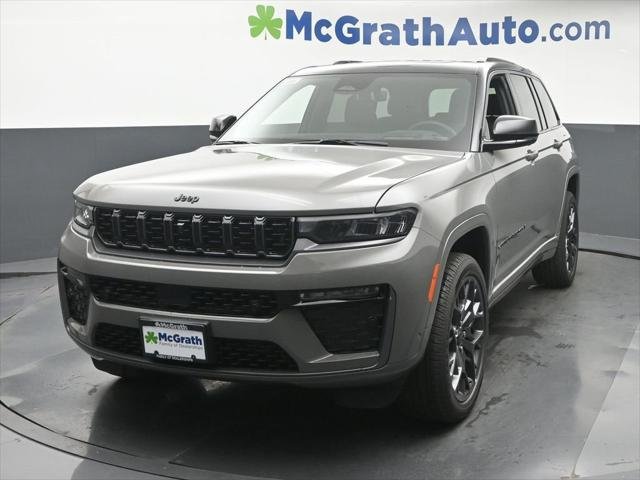 New 2027 Sting-Gray Clear-Coat Paint Jeep Summit image 20