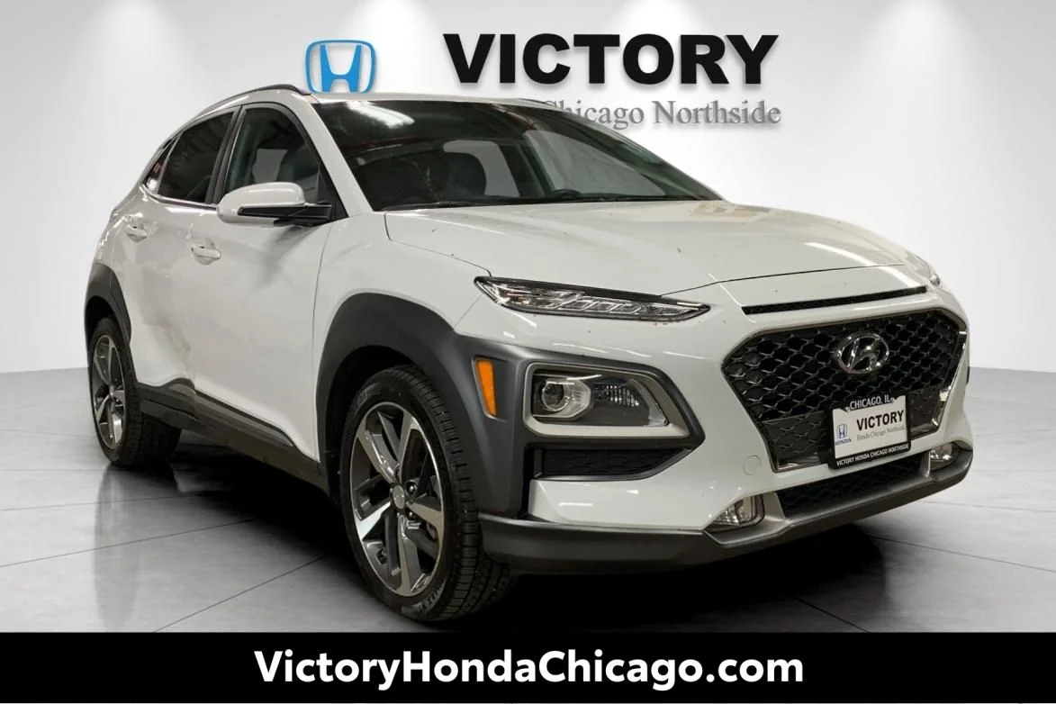 Used 2018 White Hyundai Limited image 1