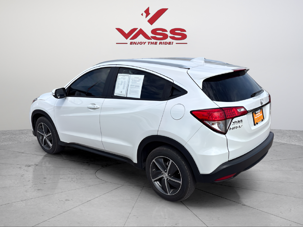 Used 2022 White Honda EX image 3