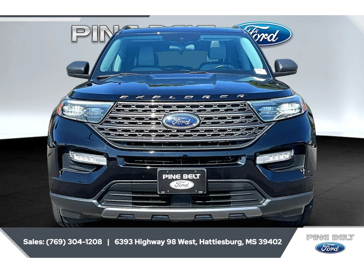 Used 2021 Agate Black Metallic Ford XLT image 3