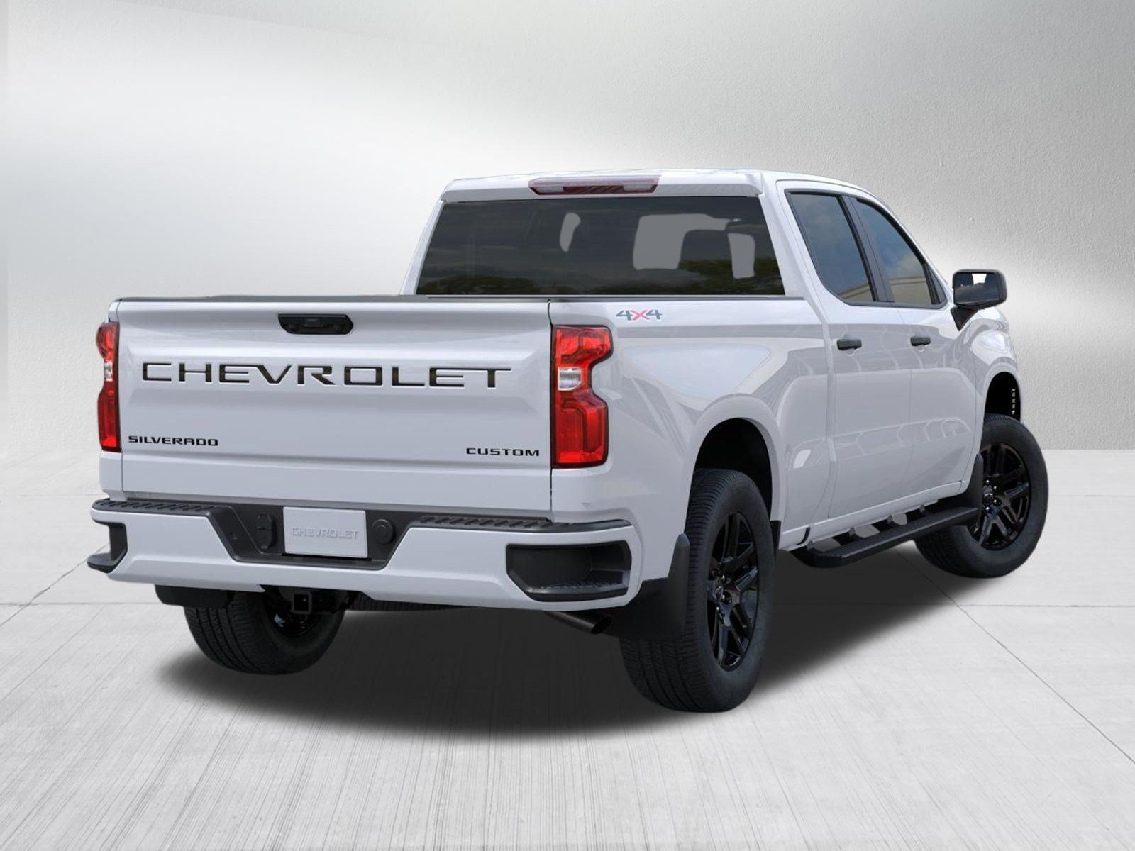 New 2026 Summit White Chevrolet Custom image 4